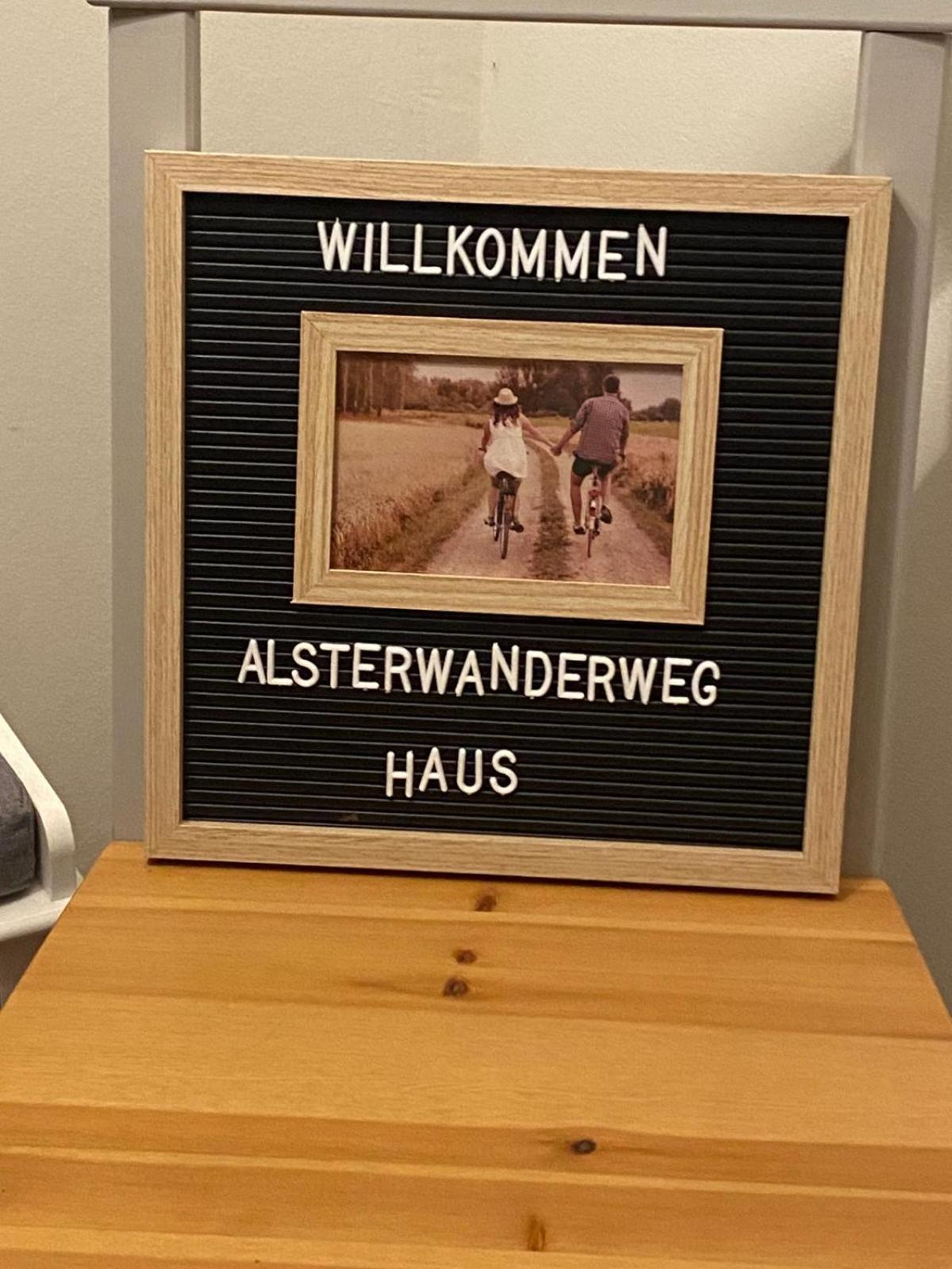 Alterwanderweg Haus Apartment Hamburg Bagian luar foto